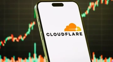 عودة تدريجية.. منصات عالمية تستعيد خدمات Cloudflare بعد انقطاع مفاجئ أثر عليها بشكل واسع